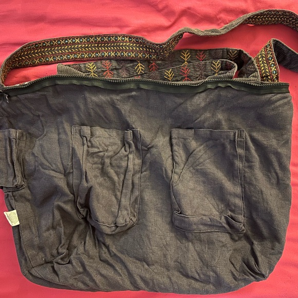 Johnny Was JWLA Embroidered Tote Bag - Picture 9 of 10